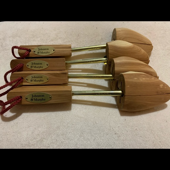 Johnston & Murphy Other - Vintage Johnston & Murphy Cedar Wooden Shoe Stays set of 4 sz Med